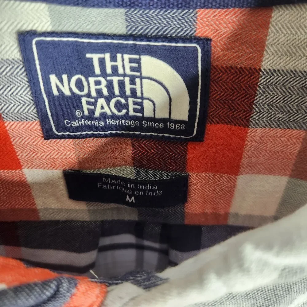 The North Face Mens Long Sleeve Plaid Pattern Button Down Shirt Size Medium